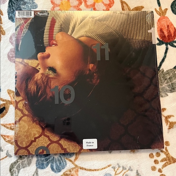 NWT Midnights Vinyl Record - Jade Green Edition - Picture 3 of 4